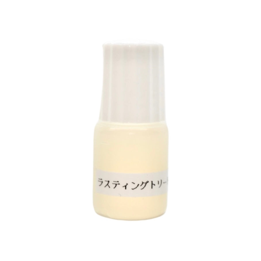 【内容量】  5ml  【成分】  水、ホホバオイル、ハチミツ、フミン酸・β-シクロデキストリン・シクロベンタシロキサン,メドウフォームほか